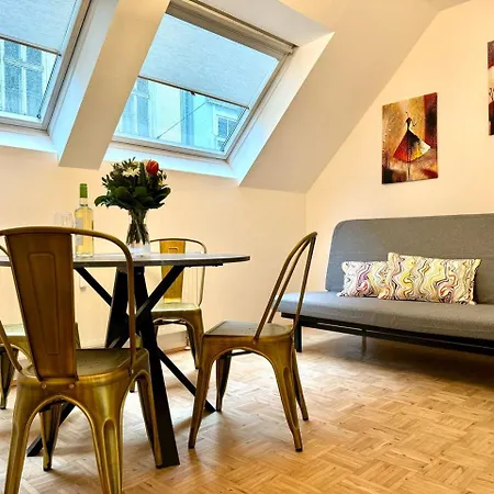 Parkside By Bestchoice - Self Check-in With Parking Option Apartamento *