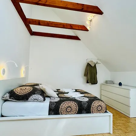 Apartmán Parkside By Bestchoice - Self Check-in With Parking Option Štýrský Hradec