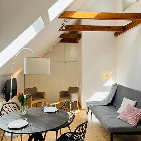 Parkside By Bestchoice - Self Check-in With Parking Option Graz