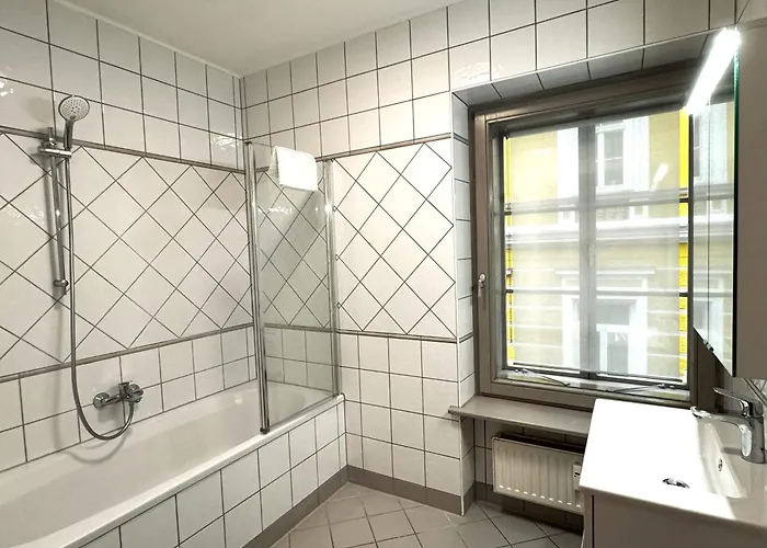 Parkside By Bestchoice - Self Check-in With Parking Option