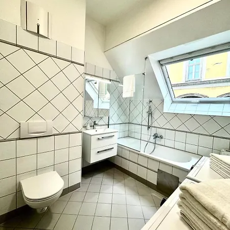 Appartement Parkside By Bestchoice - Self Check-in With Parking Option *