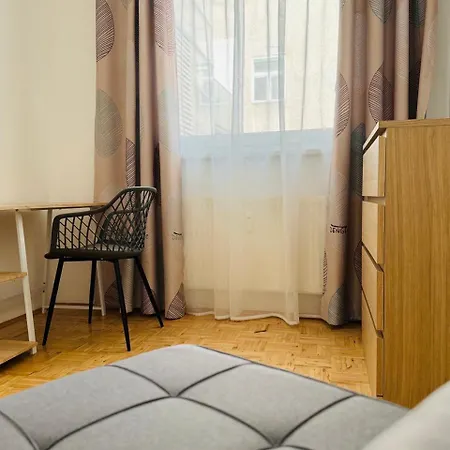 Parkside By Bestchoice - Self Check-in With Parking Option Apartment *