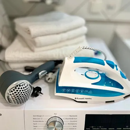 Parkside By Bestchoice - Self Check-in With Parking Option Apartment Graz