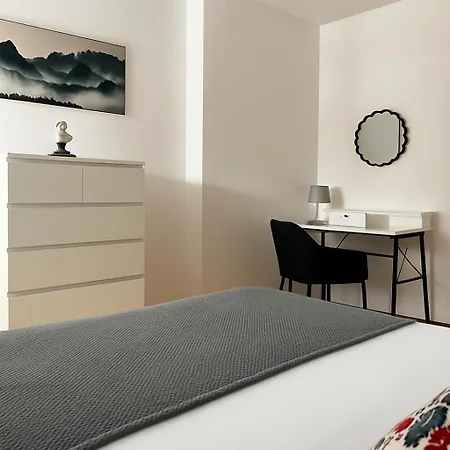 Parkside By Bestchoice - Self Check-in With Parking Option Graz