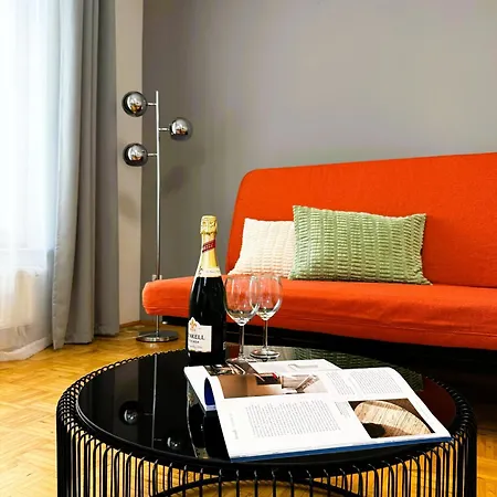 Parkside By Bestchoice - Self Check-in With Parking Option Apartment Graz