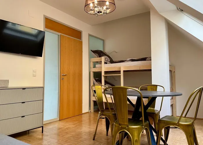 Parkside By Bestchoice - Self Check-in With Parking Option גראץ